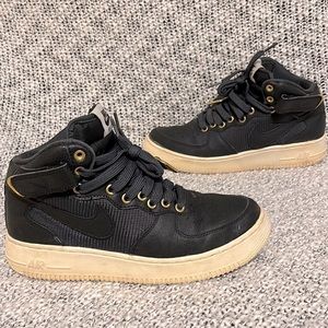 Nike Air force 1 af1 gold hardware